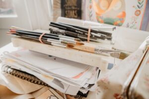 painting brushes / artist tools / equipment / art and diy / student