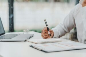 Duties, Responsibilities of Asian Real Estate Brokers of Indian descent working person licensed